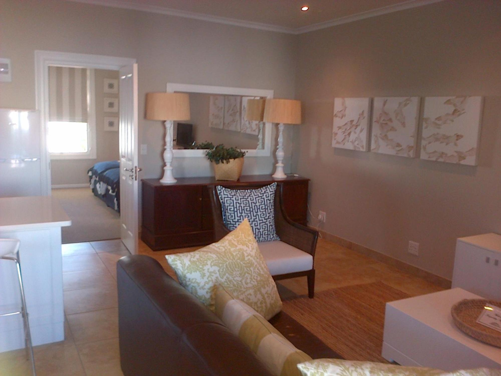 Kenjockity Self Catering Apartments Hermanus Quarto foto