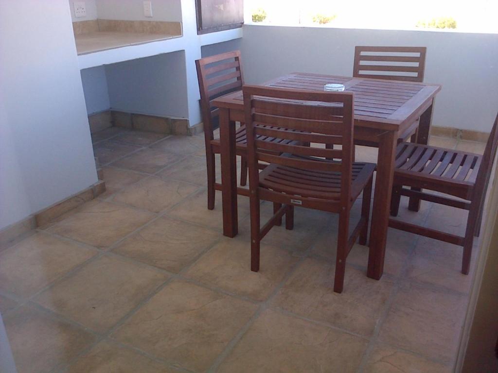 Kenjockity Self Catering Apartments Hermanus Exterior foto